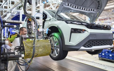 Θα αυξηθούν οι τιμές των αυτοκινήτων λόγω του πολέμου στο Ιράν;