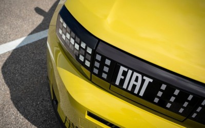 Ο ευχάριστος πονοκέφαλος της Fiat – To Grande Panda πουλά αλλά το Panda… σαρώνει