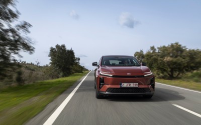 Οδηγούμε στην Πορτογαλία το νέο Toyota C-HR+! 