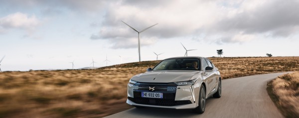 Δοκιμή DS No4 E-Tense 213 PS: Old Money