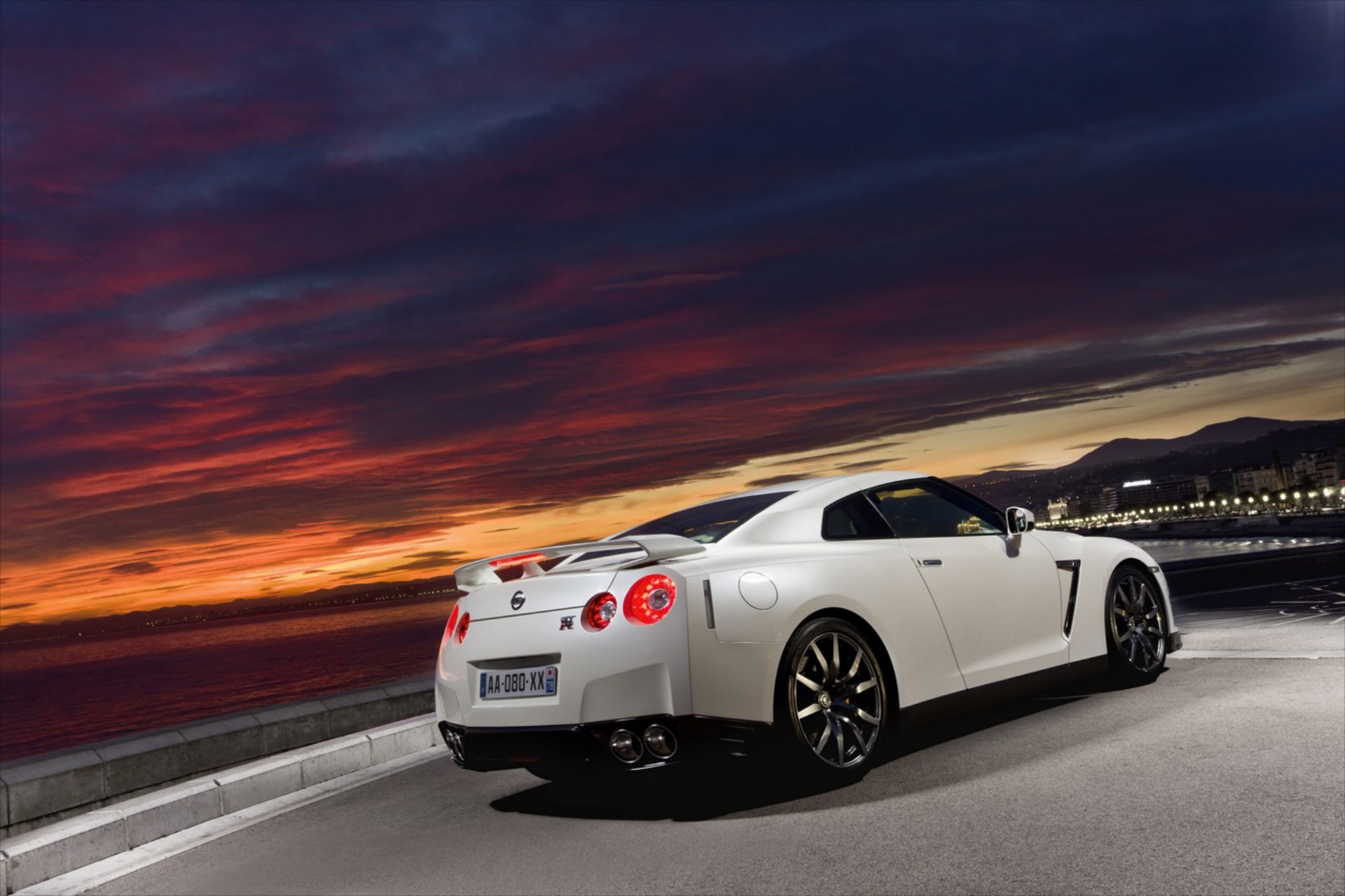 Nissan GT-R: έκδοση Spec R στο προσκήνιο