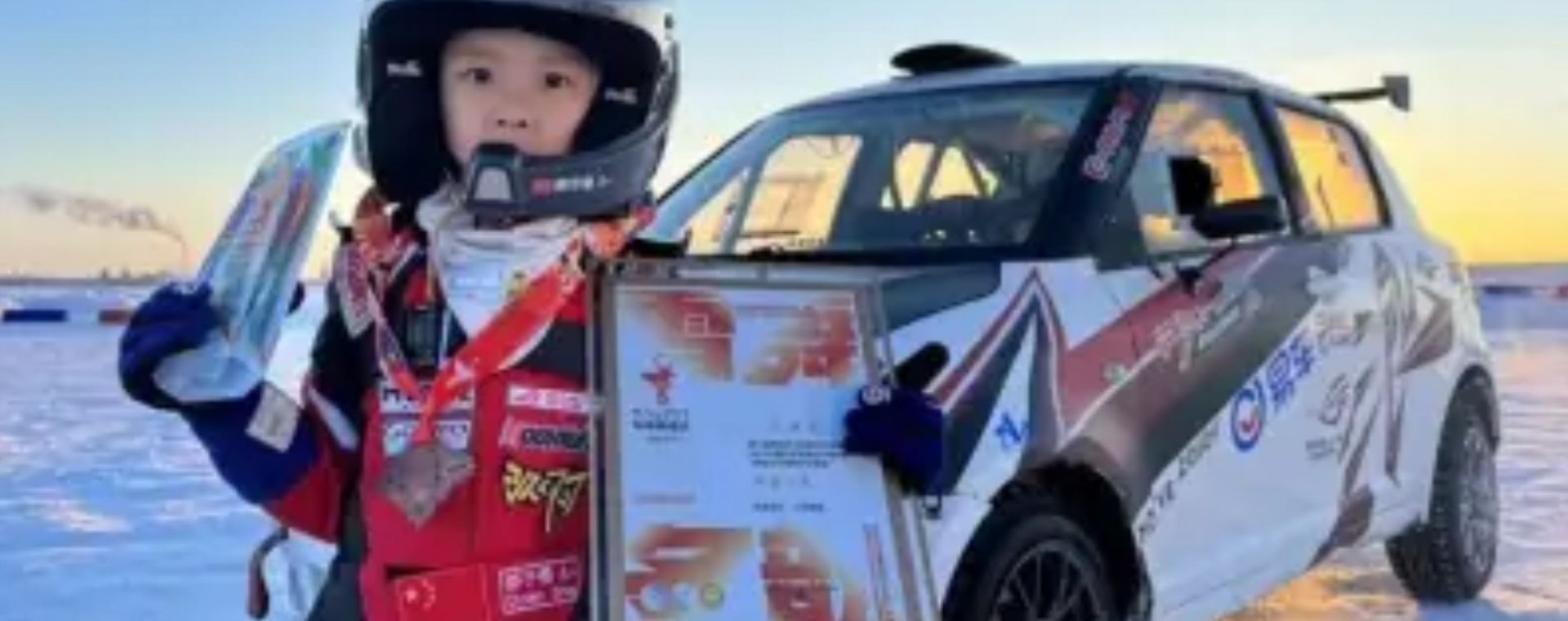 Ο «μπόμπιρας» που έγραψε ιστορία – Σε ηλικία 7 ετών κέρδισε αγώνα ράλι