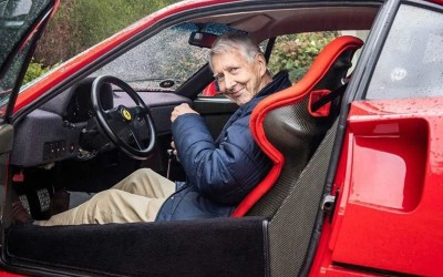 Ηats off στον 80χρονο που οδηγεί καθημερινά μια Ferrari F40 – Και μπαίνει στην πίστα
