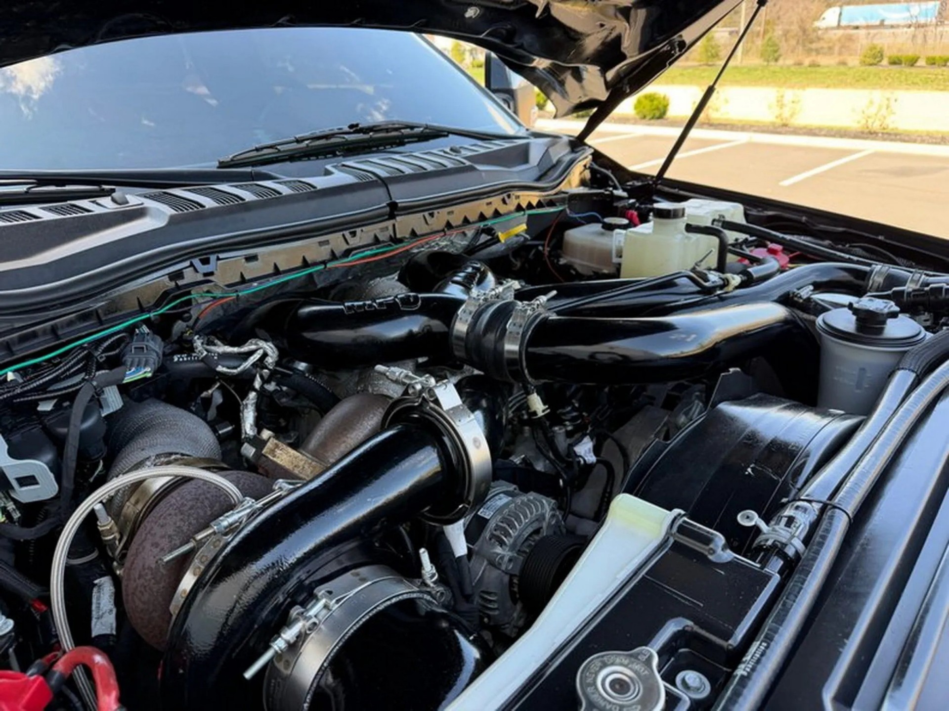 Το SUV της Ford που γεμίζει με 1.365 ευρώ πετρέλαιο! 