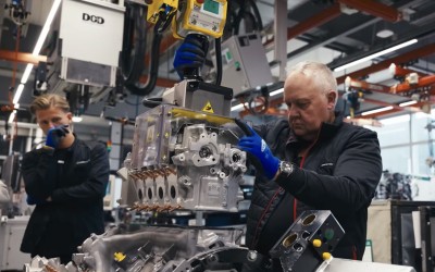 Εταιρεία επιτρέπει στους πελάτες να κατασκευάζουν τους δικούς τους κινητήρες - Υπό έναν όρο