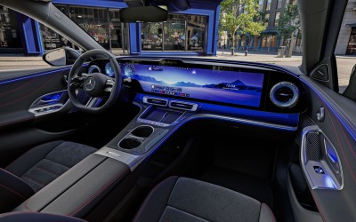 Αυτή είναι η Mercedes με την τελειότερη οθόνη - Έχει 10 εκατ. pixel