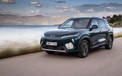 Οδηγούμε στην Ελλάδα το BYD ATTO 2 DM-i - Το φθηνότερο Plug-In Hybrid