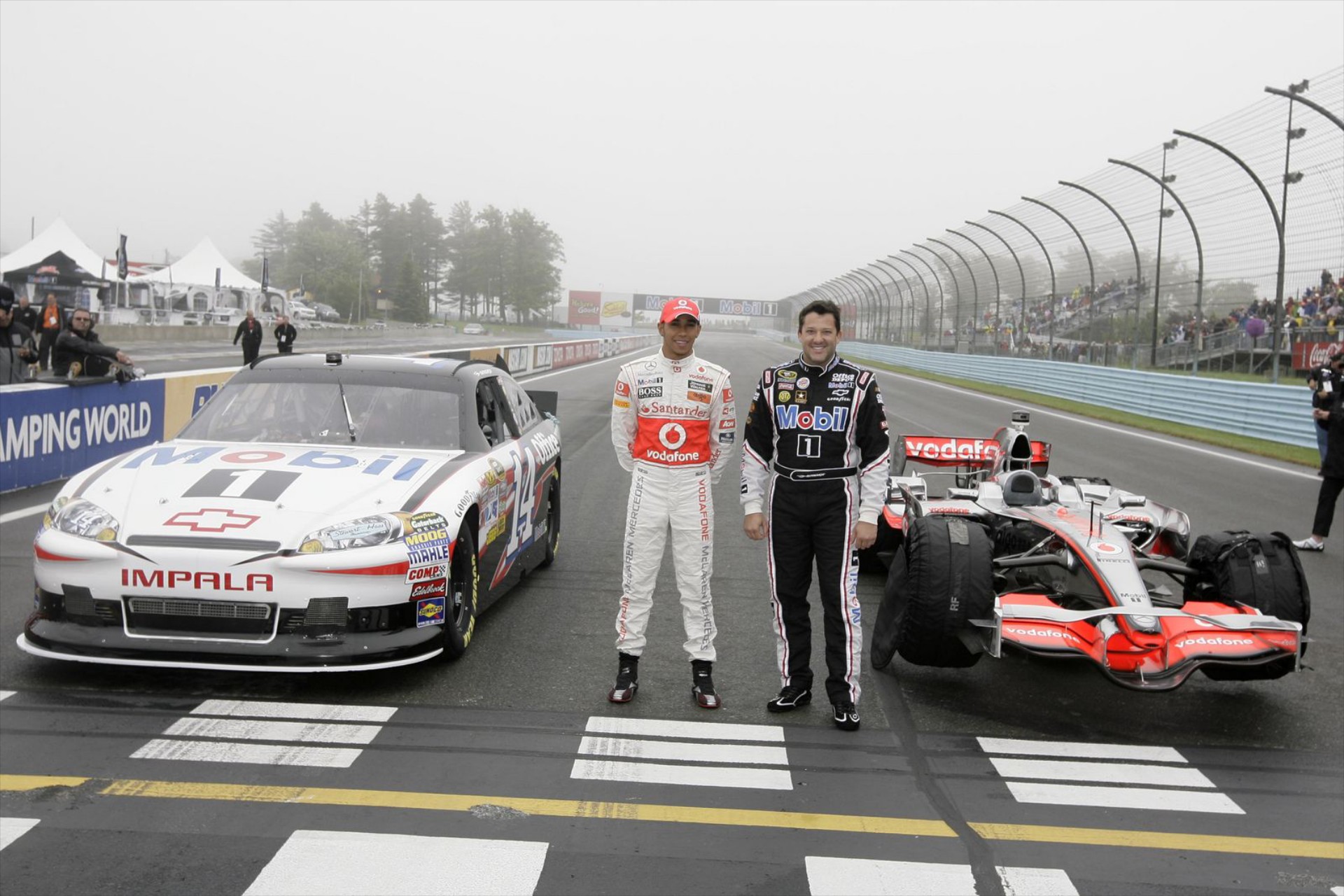 F1: O Hamilton μένει στην McLaren … υπο προϋποθέσεις