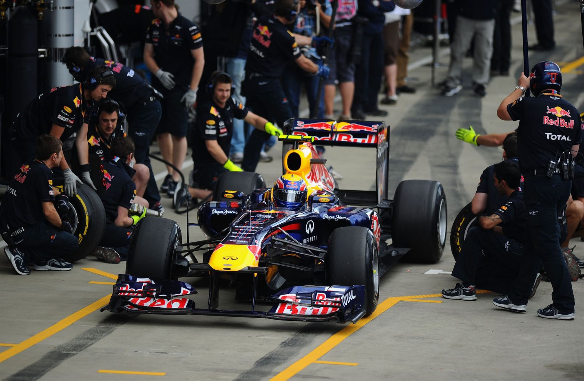 F1: Οι RBR στις δυο πρώτες θέσεις