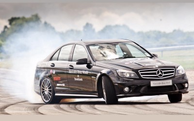 Ρεκόρ Guinness μεγαλύτερου drift (με videο)