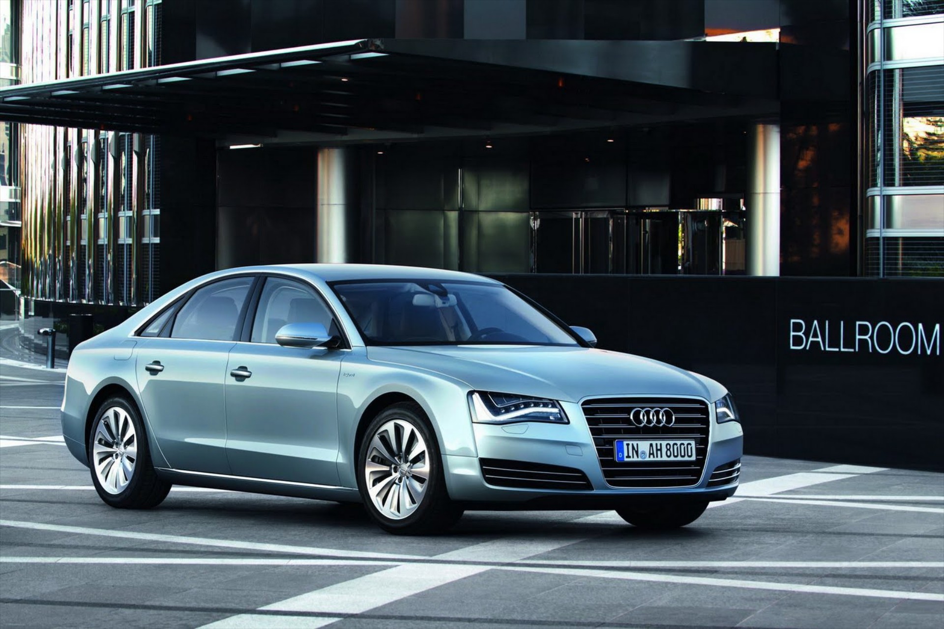 Νέο Audi A8 Hybrid