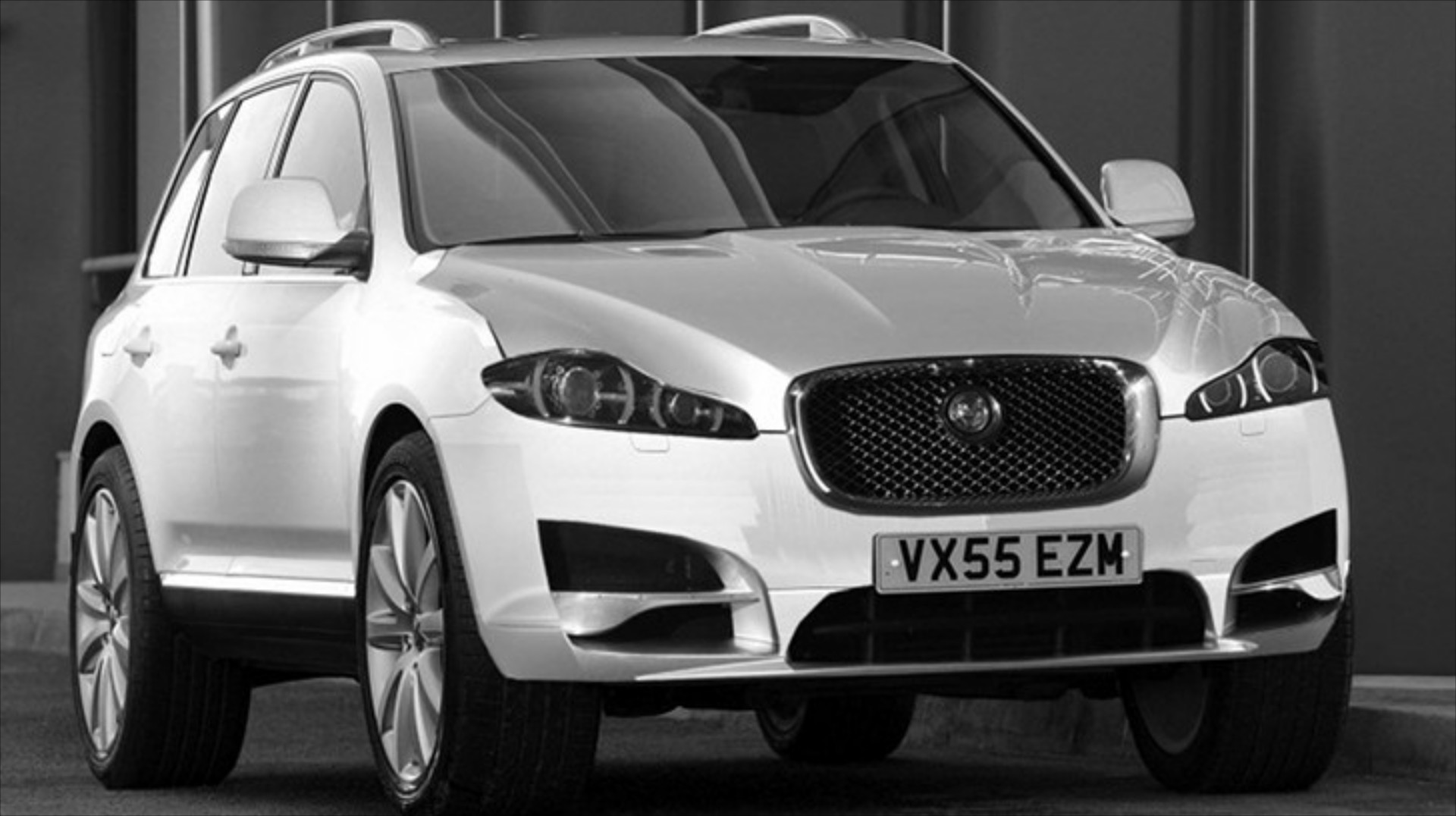 Ετοιμάζει SUV η Jaguar