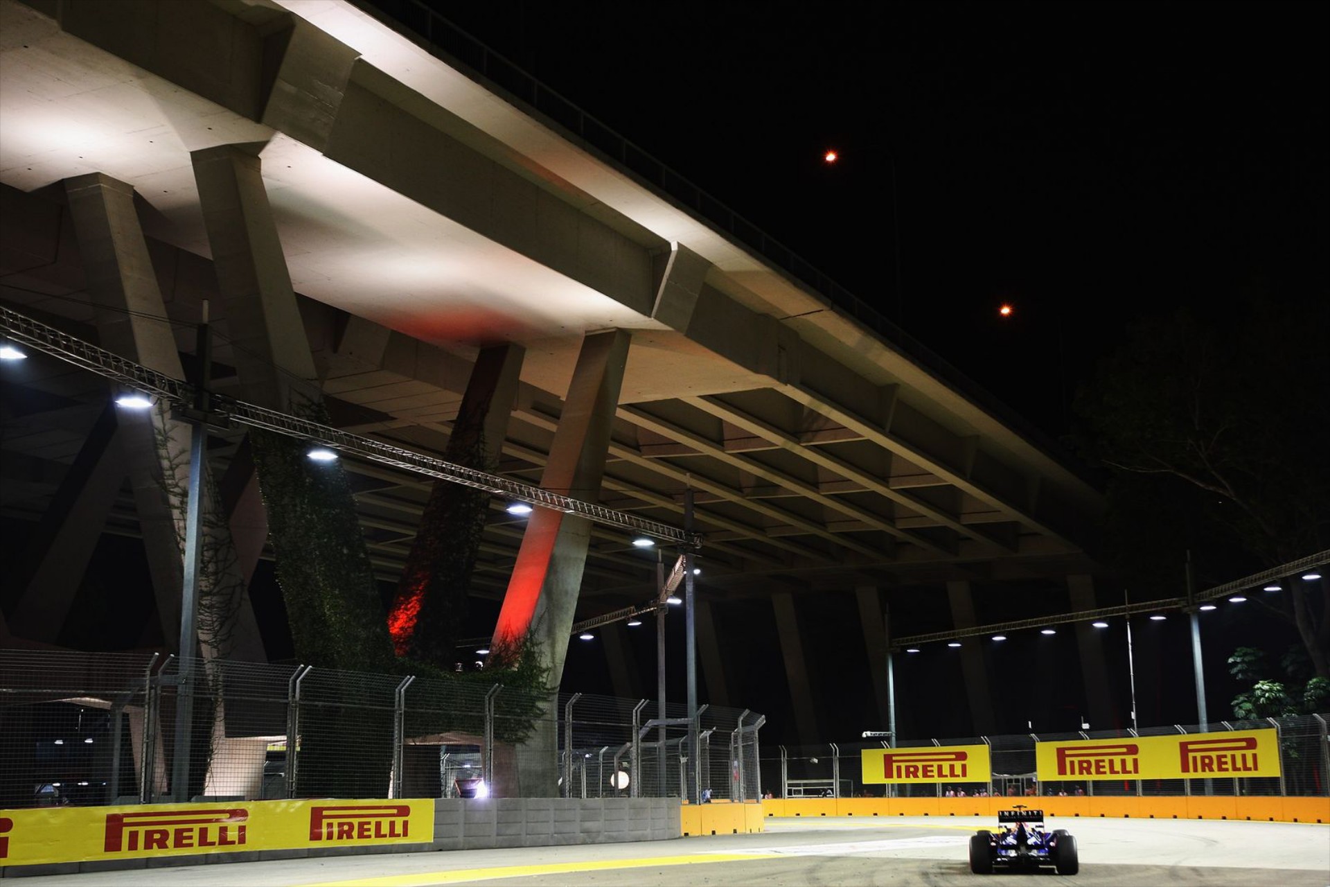 F1: Μπροστά ο Vettel