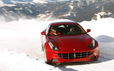 Ferrari: Νέα σχολή οδήγησης σε πάγο και χιόνι