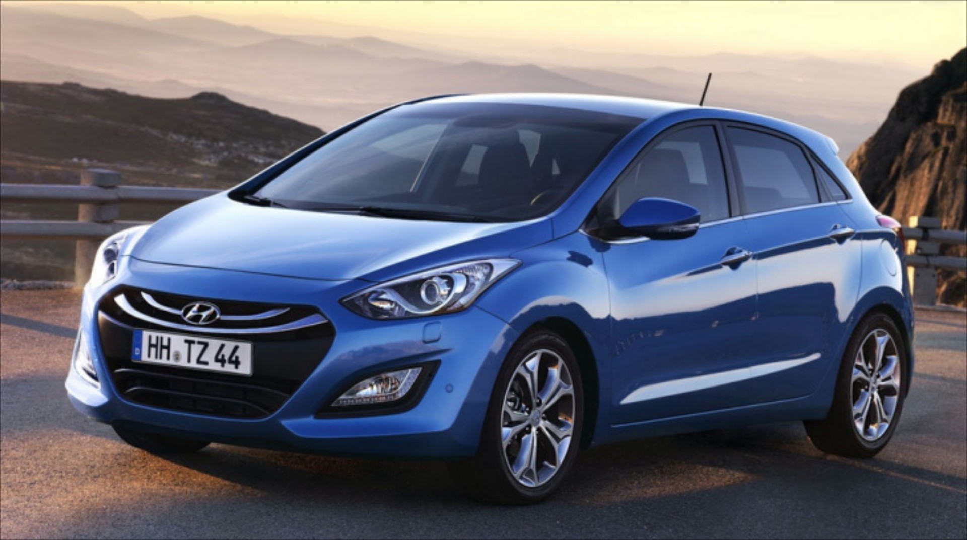 Έρχεται υβριδικό Hyundai i30 το 2012