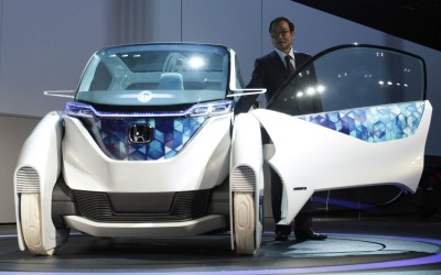 Tokyo: Honda Micro Commuter
