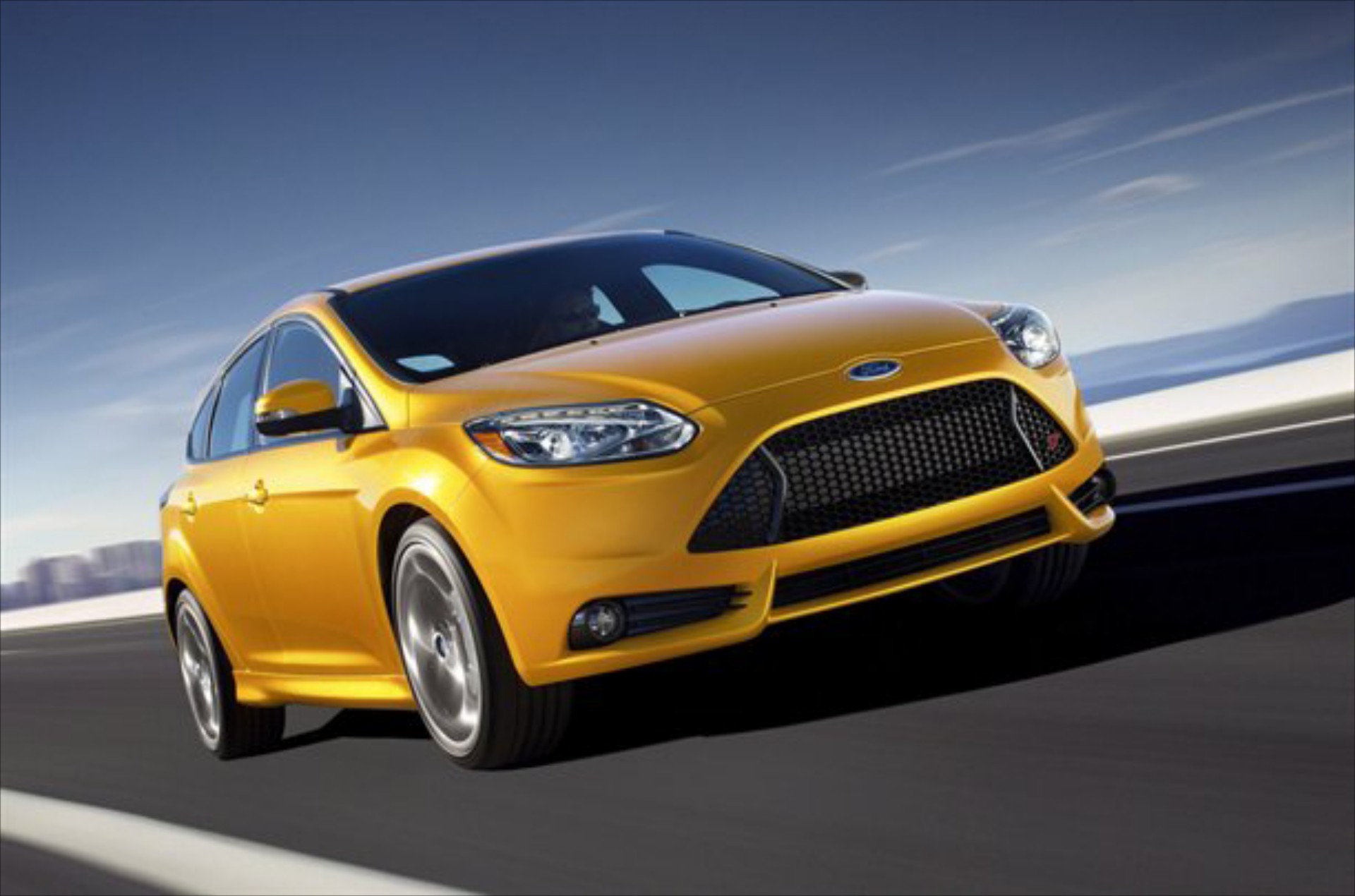 Ford: Καυτά πλάνα για το χιλιάρι Focus