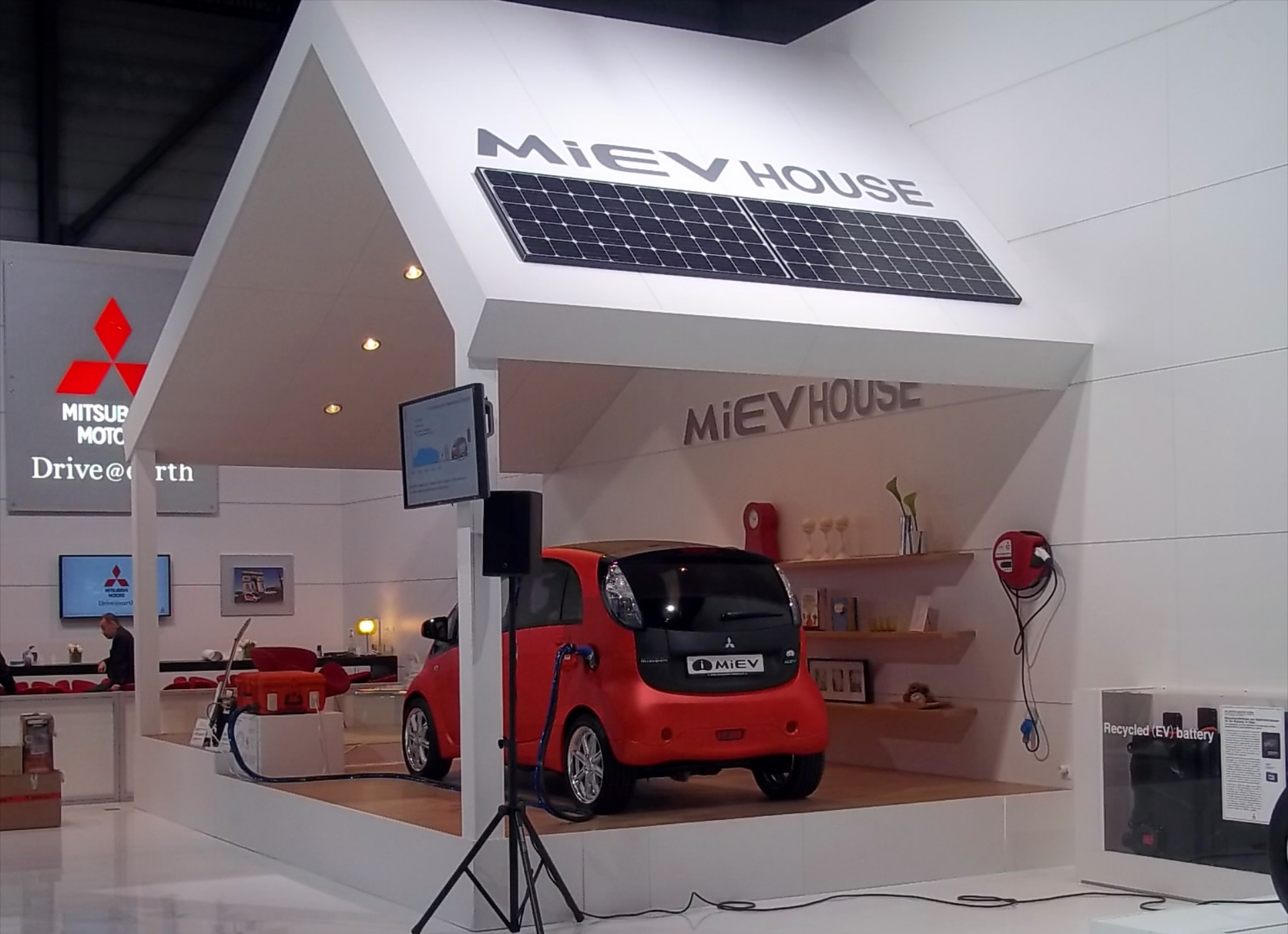 Μitsubishi “MiEV House”