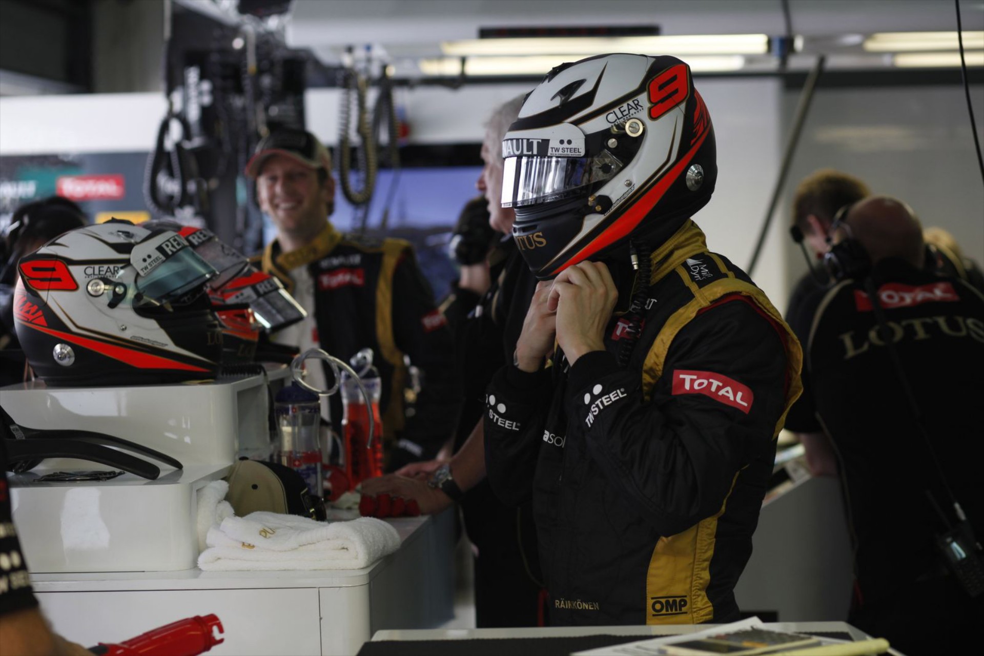 F1: Νιώθει άνετα στην ομάδα ο Kimi