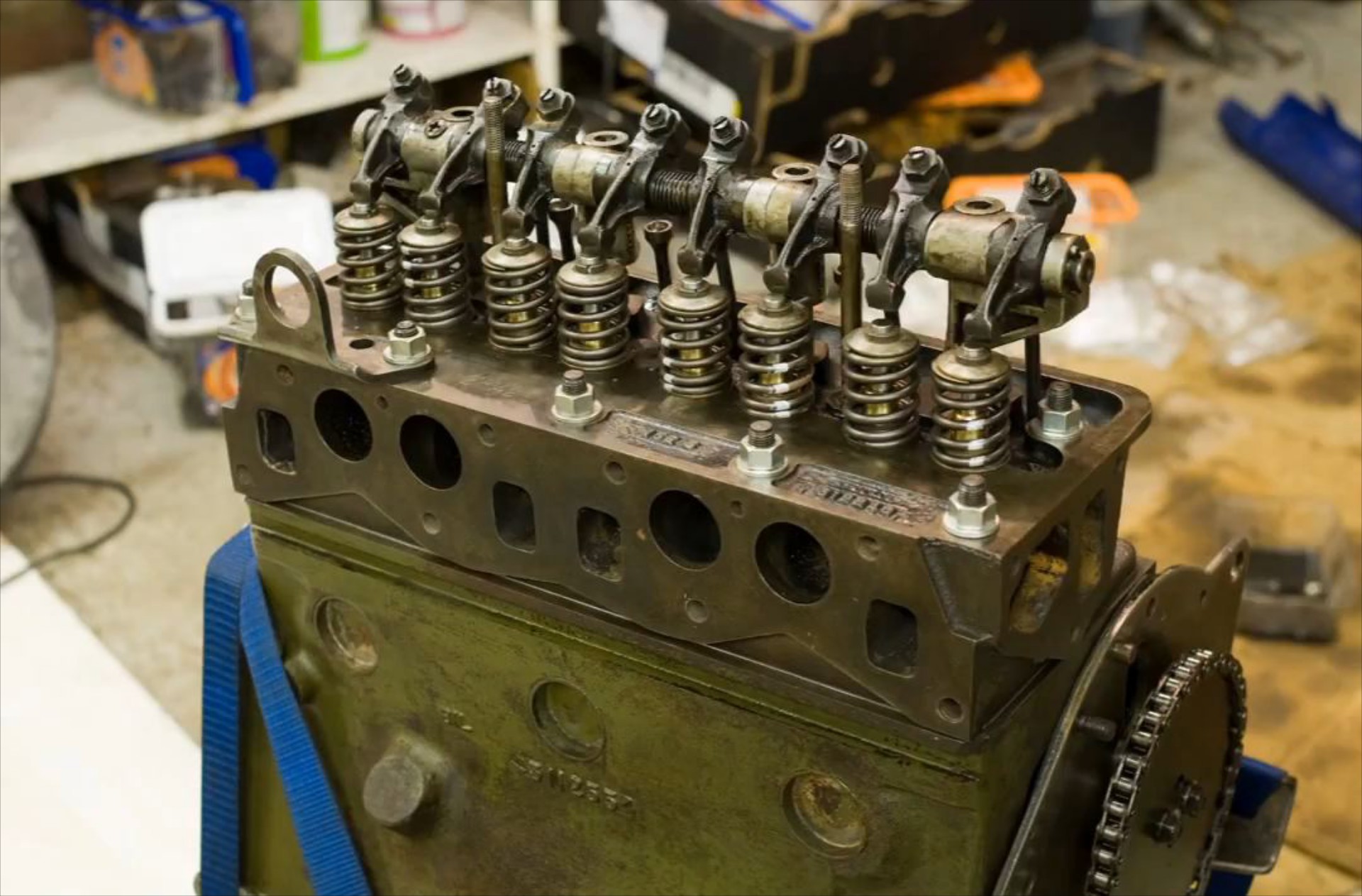 Video: Time Lapse Triumph Spitfire Rebuild