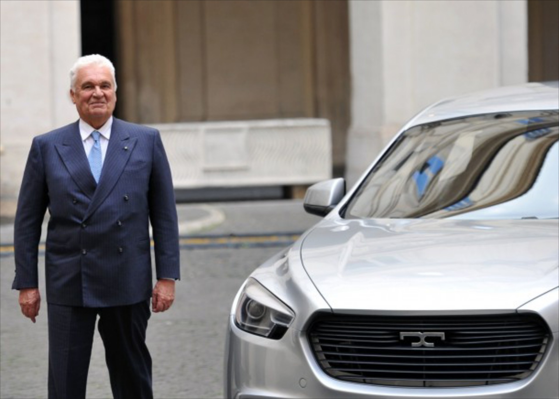 De Tomaso: Συνελήφθη ο Πρόεδρος 

