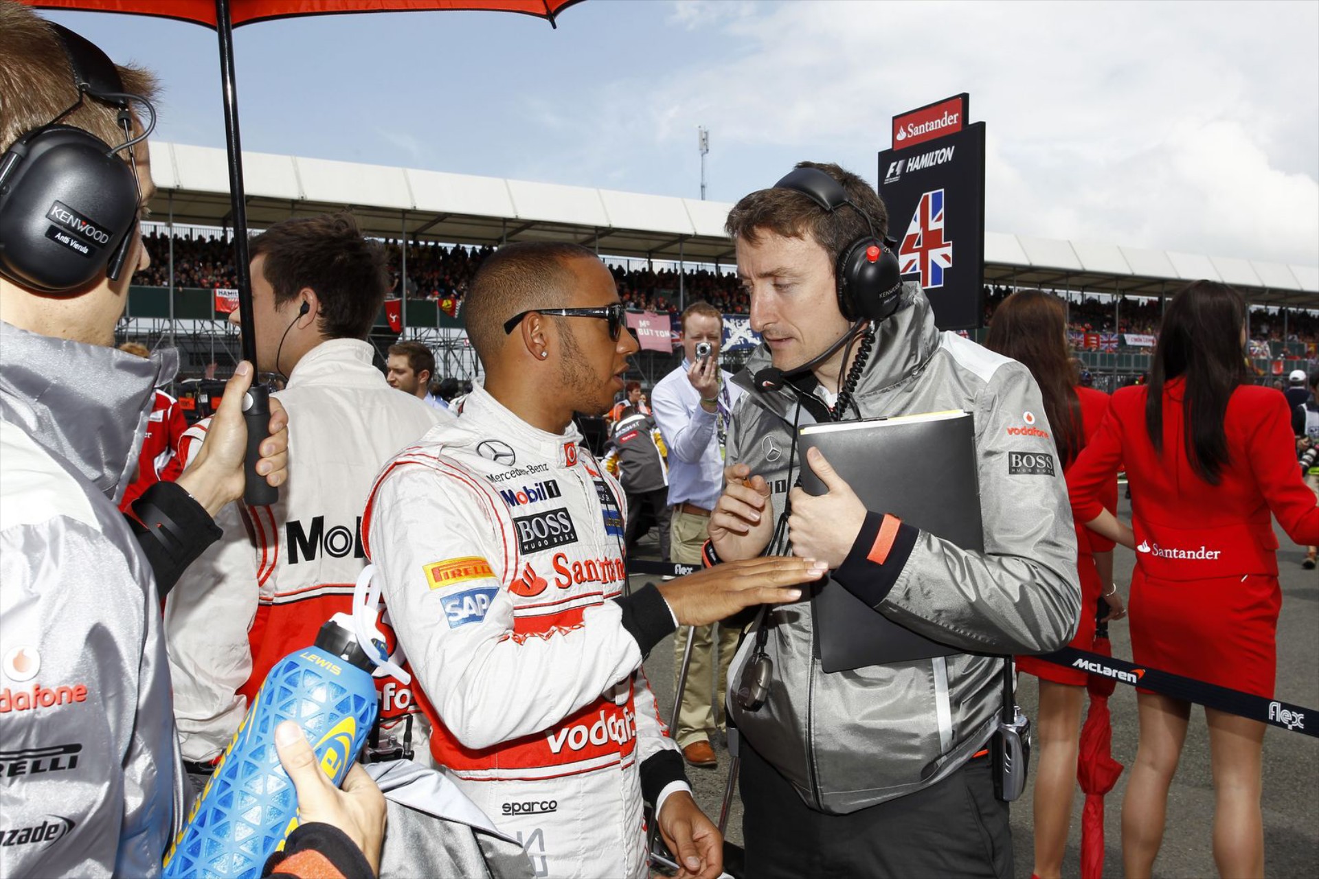 Hamilton: Όλο και πιο κοντά στην ανανέωση