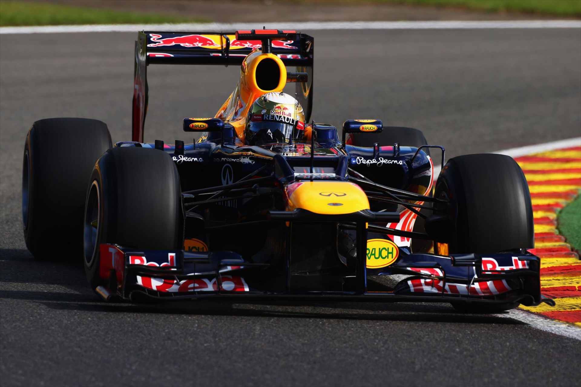 Vettel: H RBR δεν είναι αρκετά γρήγορη