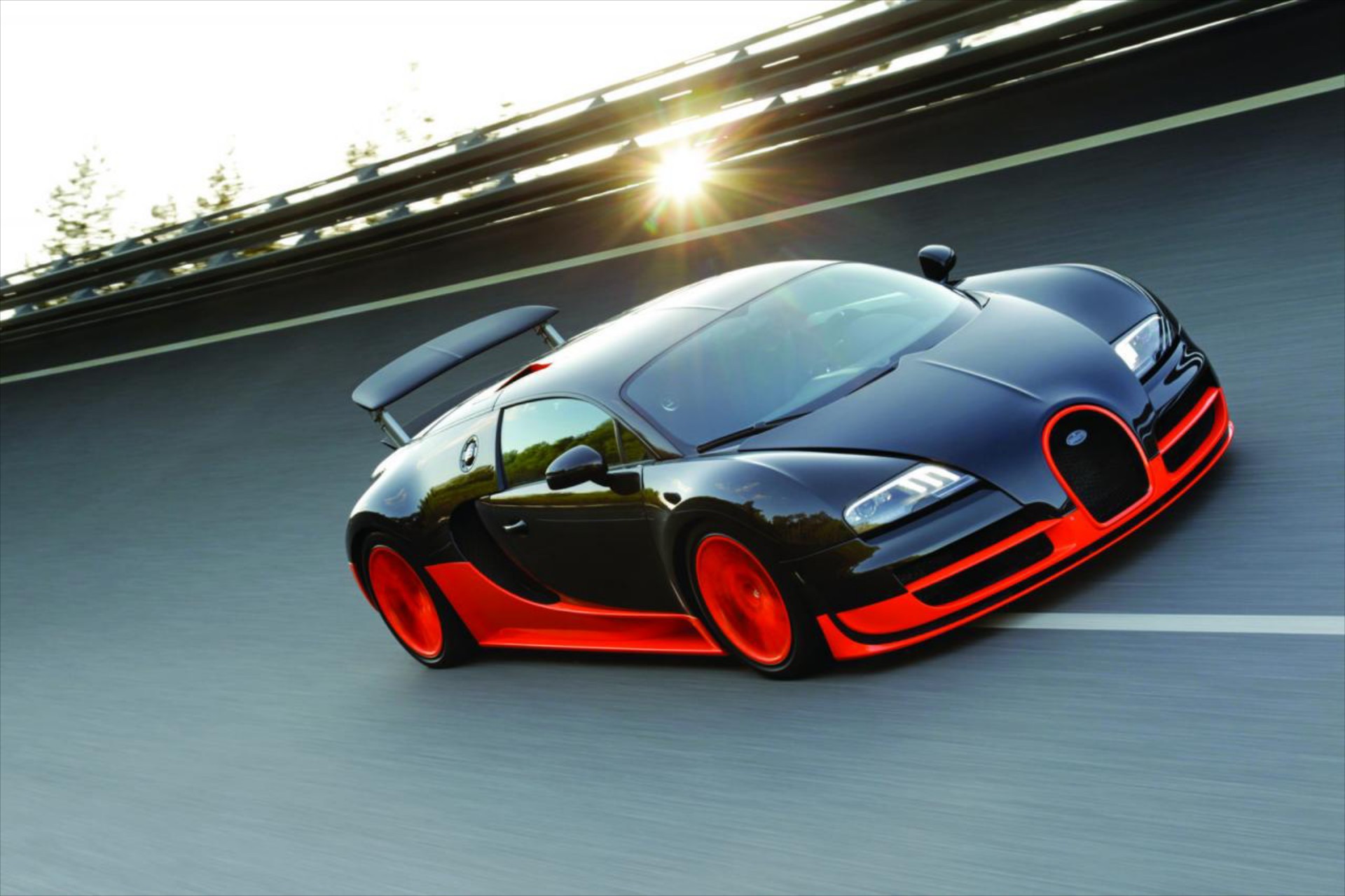 Η Bugatti εξελίσσει Veyron με 1600 ίππους