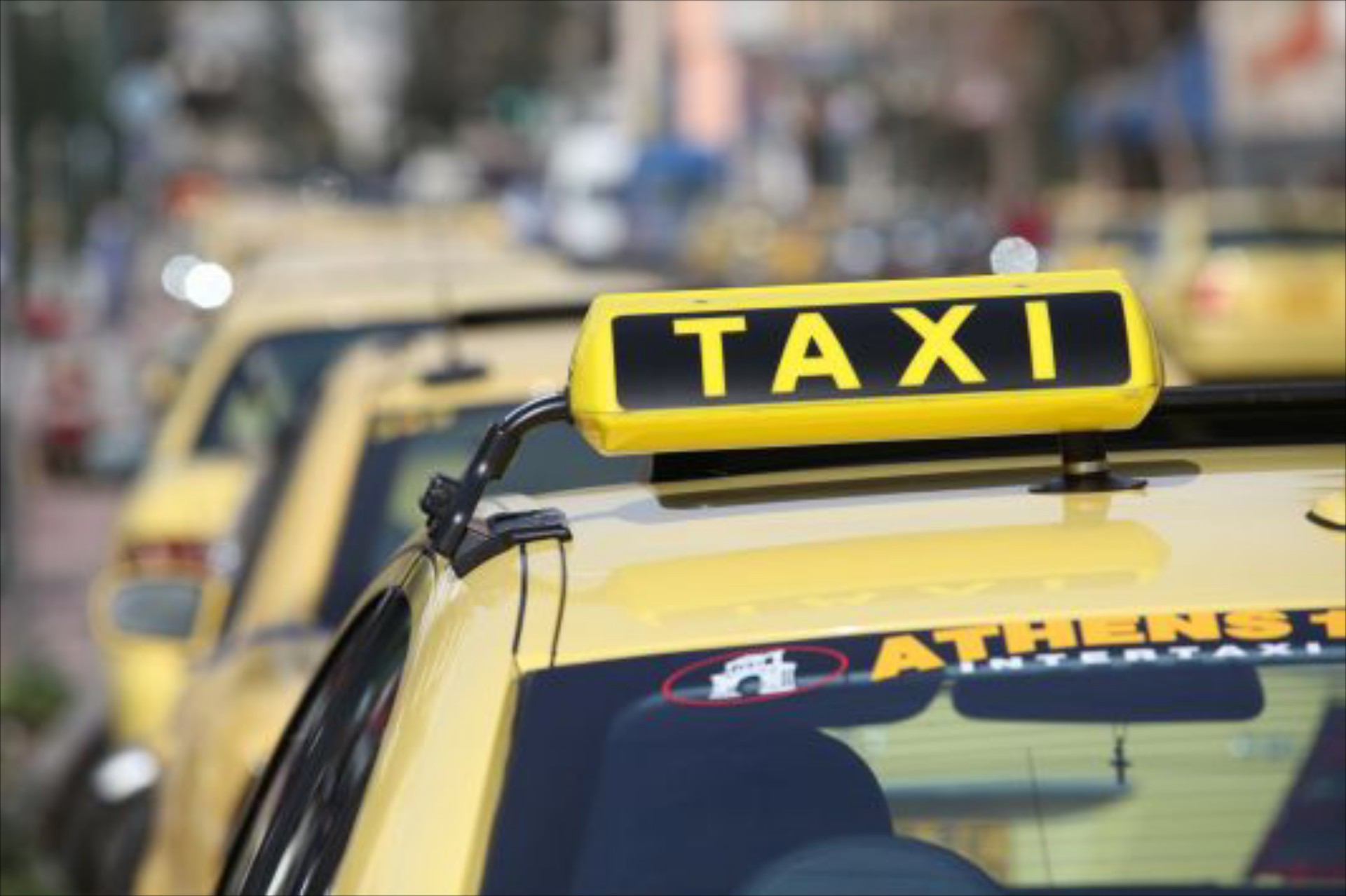 Άλλοι 11 οδηγοί ταξί με πειραγμένες ταμειακές