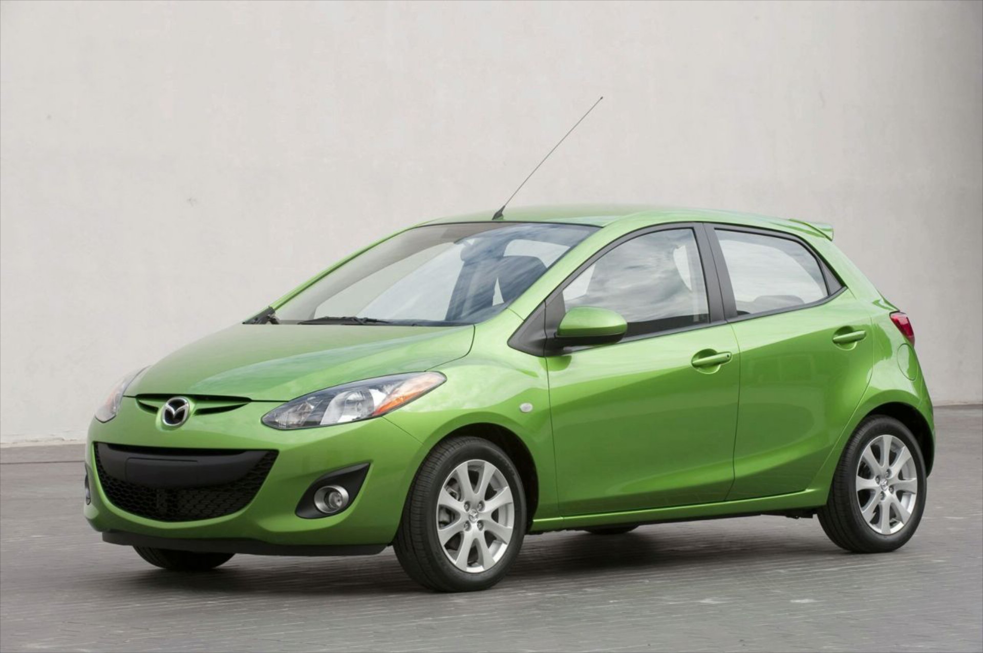 Mazda 2 με σήμα Toyota