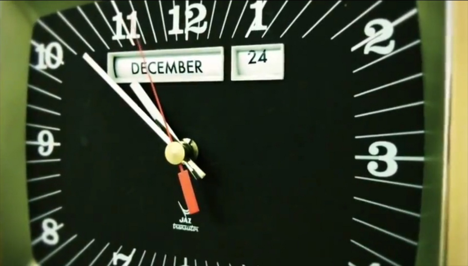 Η Aventador Roadster του Άγιου Βασίλη - Video