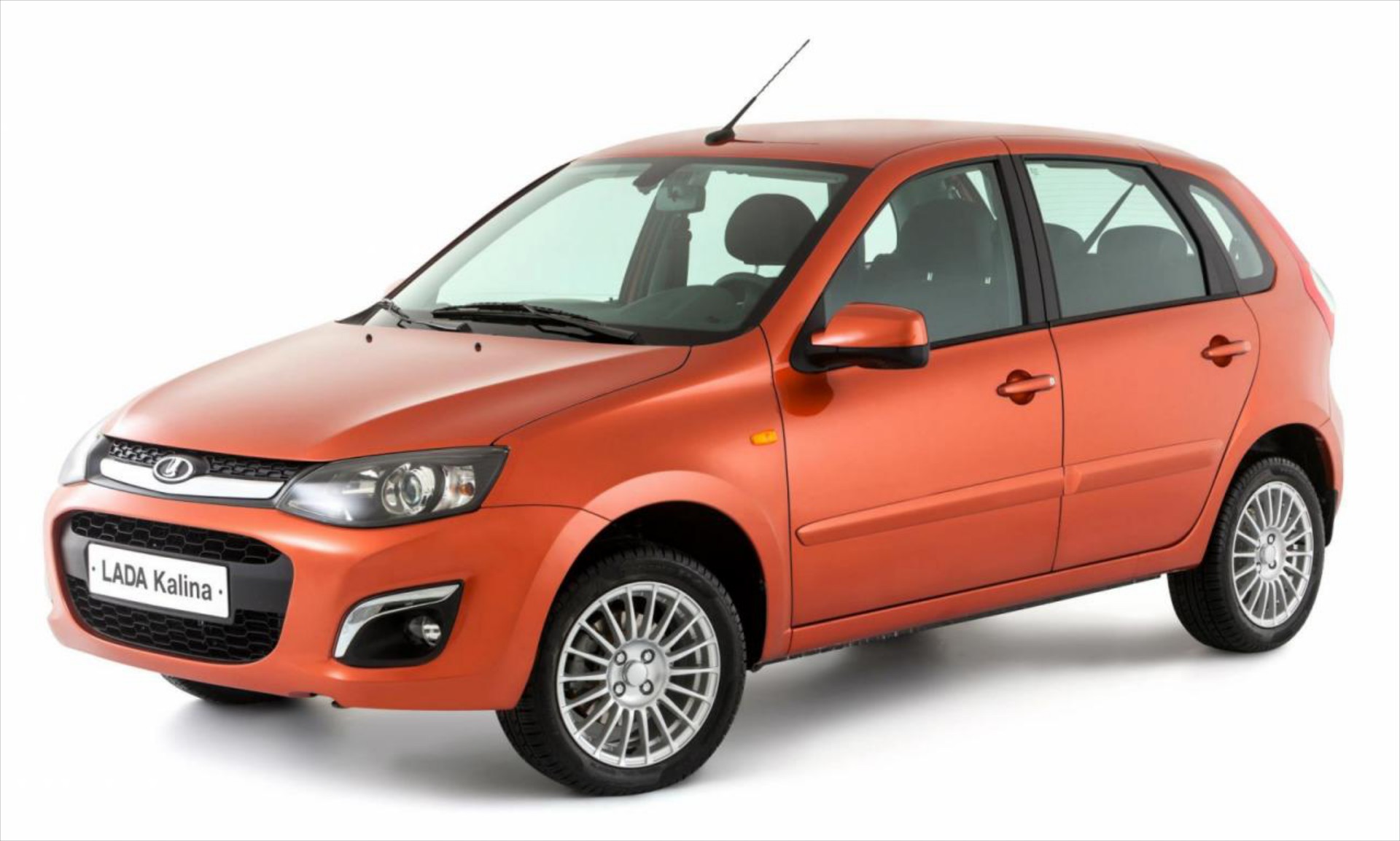 Τα Datsun θα βασίζονται σε πάτωμα Lada