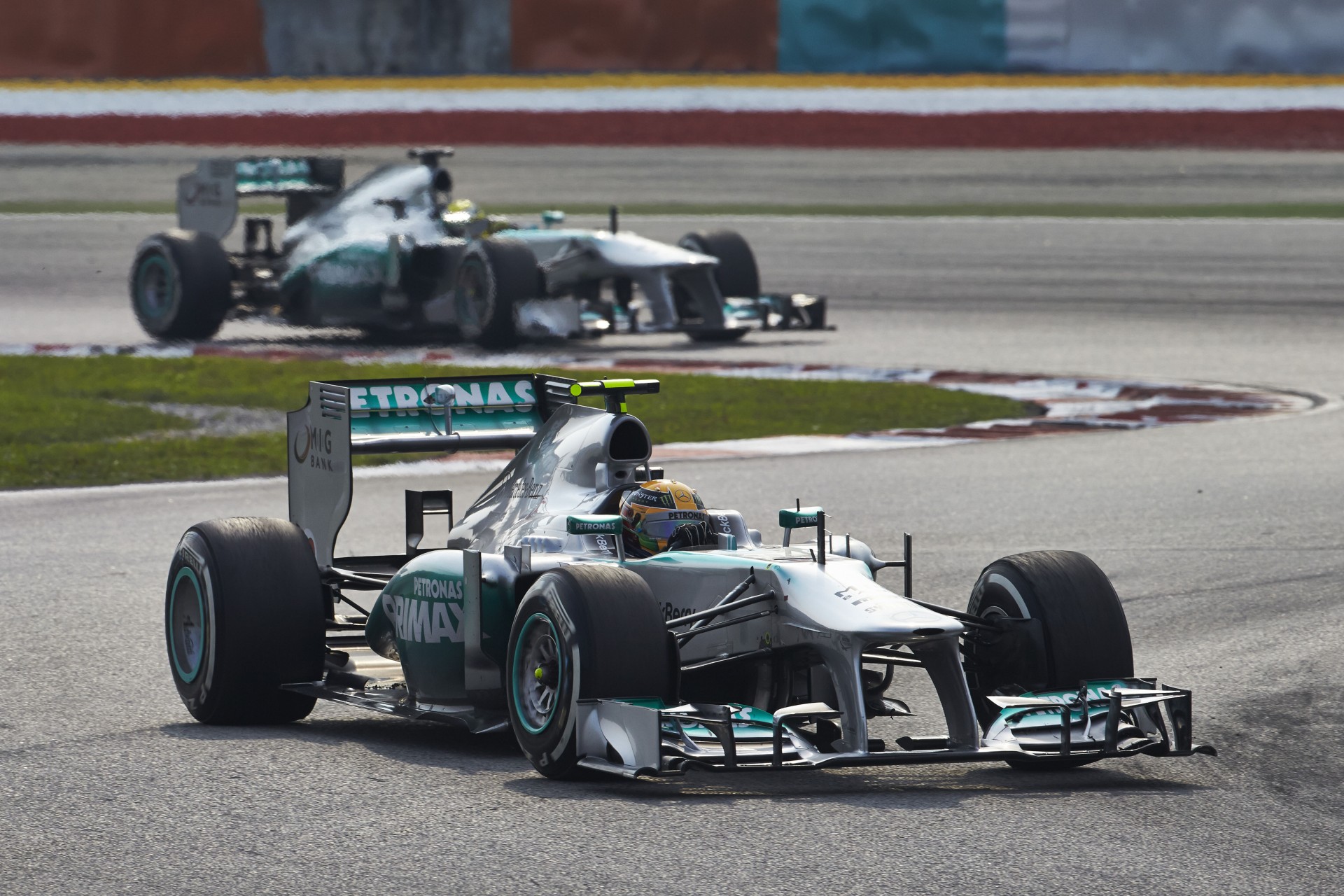Video : Ο Lewis Hamilton μας εξηγεί πώς είναι το κάθισμά του