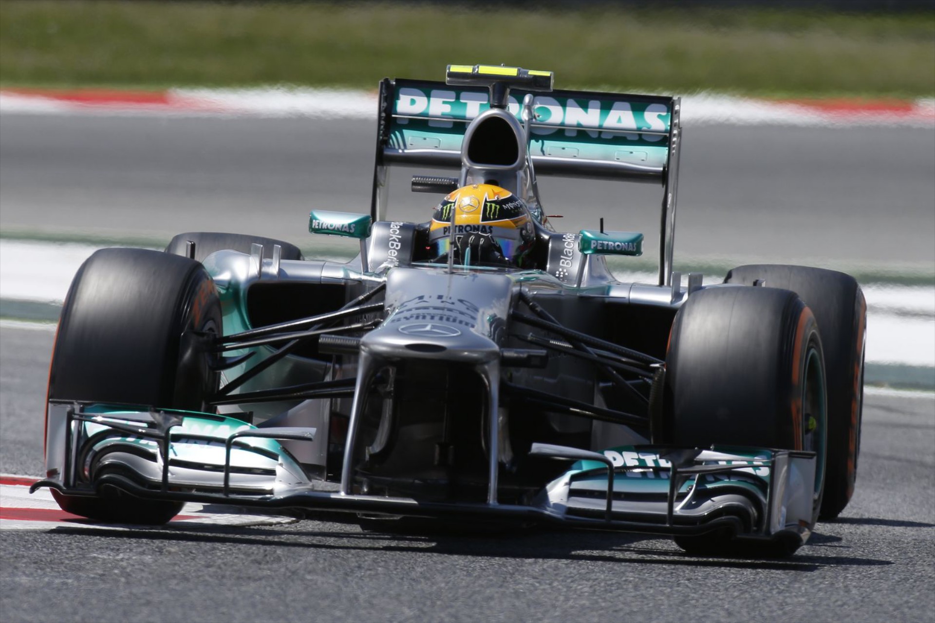 Pole position για τον Rosberg