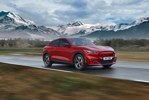FORD MUSTANG MACH-E (2021)