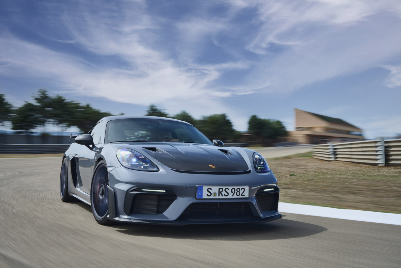718 CAYMAN GT4 RS