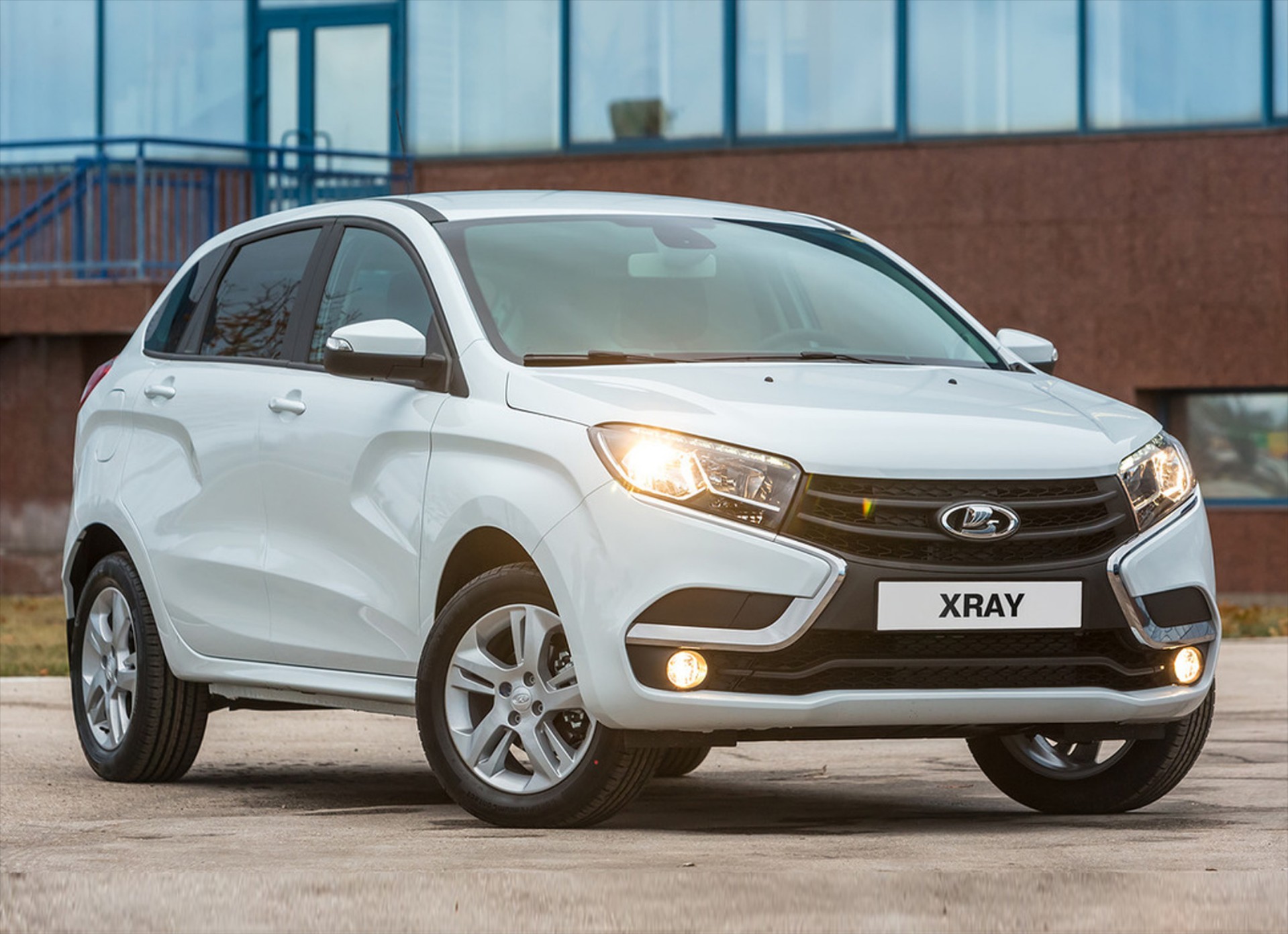 Αυτό είναι το Lada XRAY
