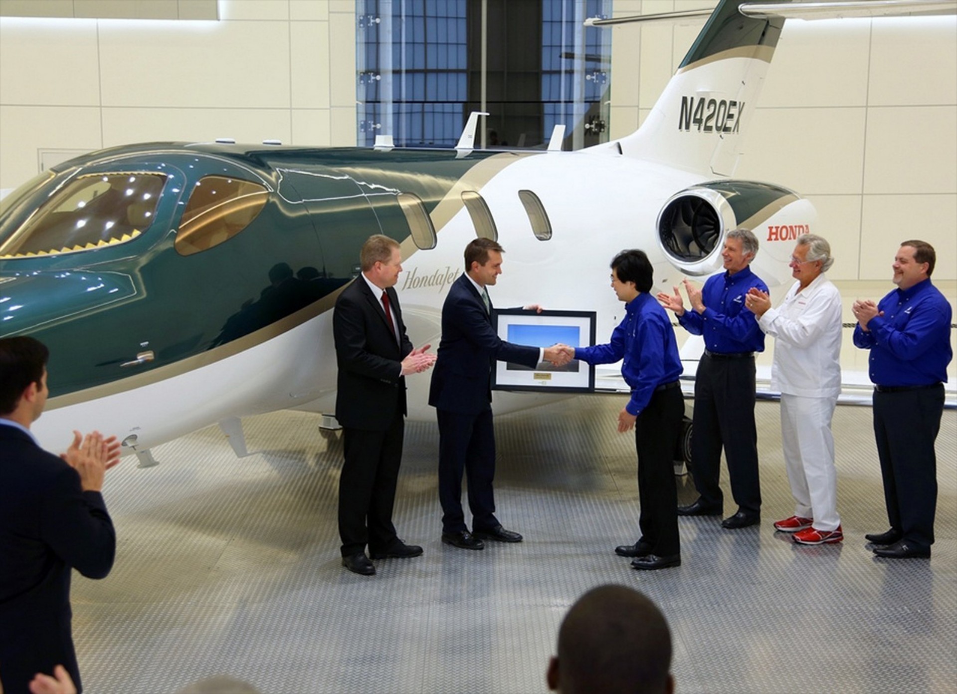 Στον αέρα το πρώτο HondaJet