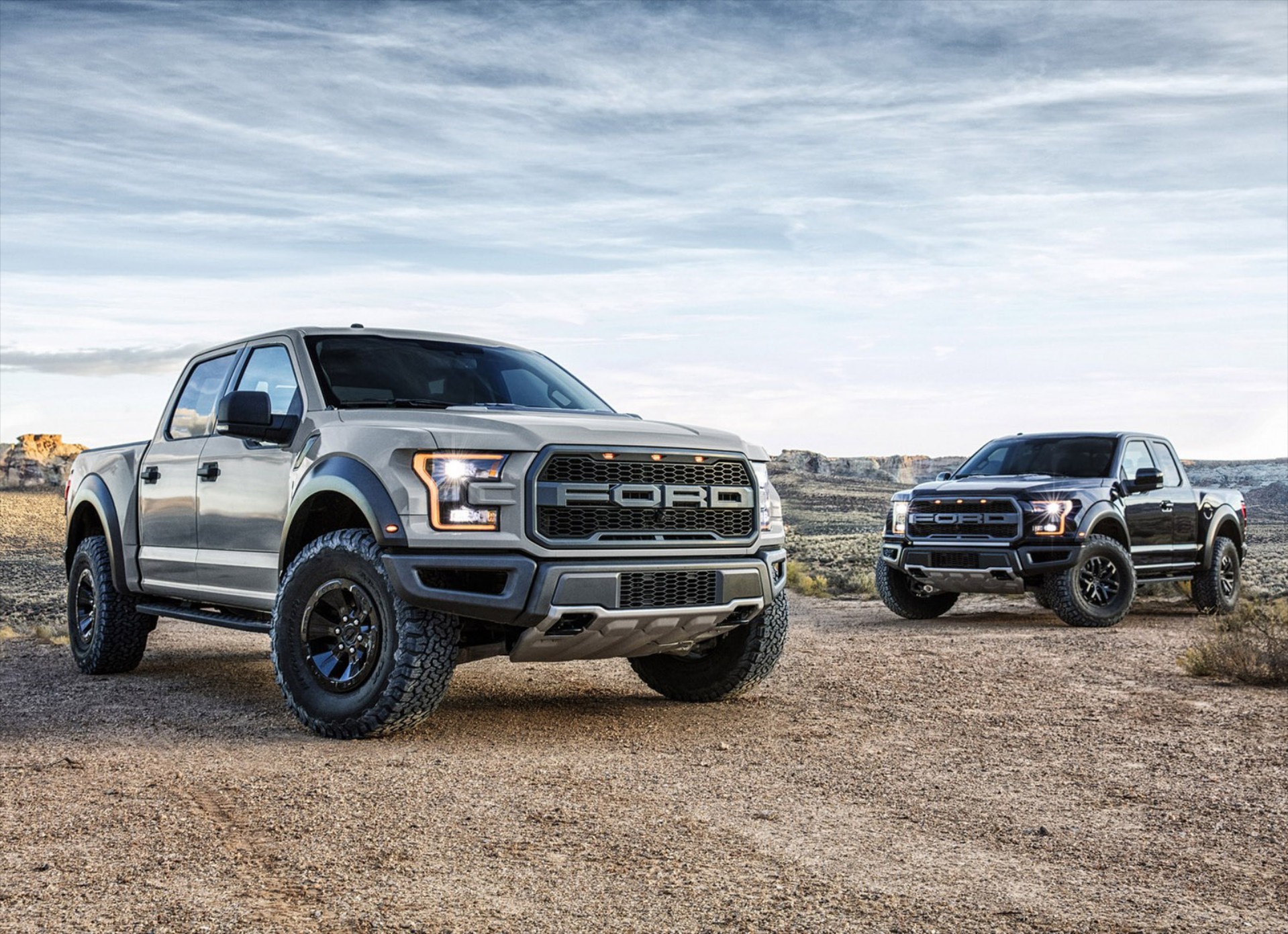 Ford F-150 Raptor SuperCrew: Το θηρίο (video)