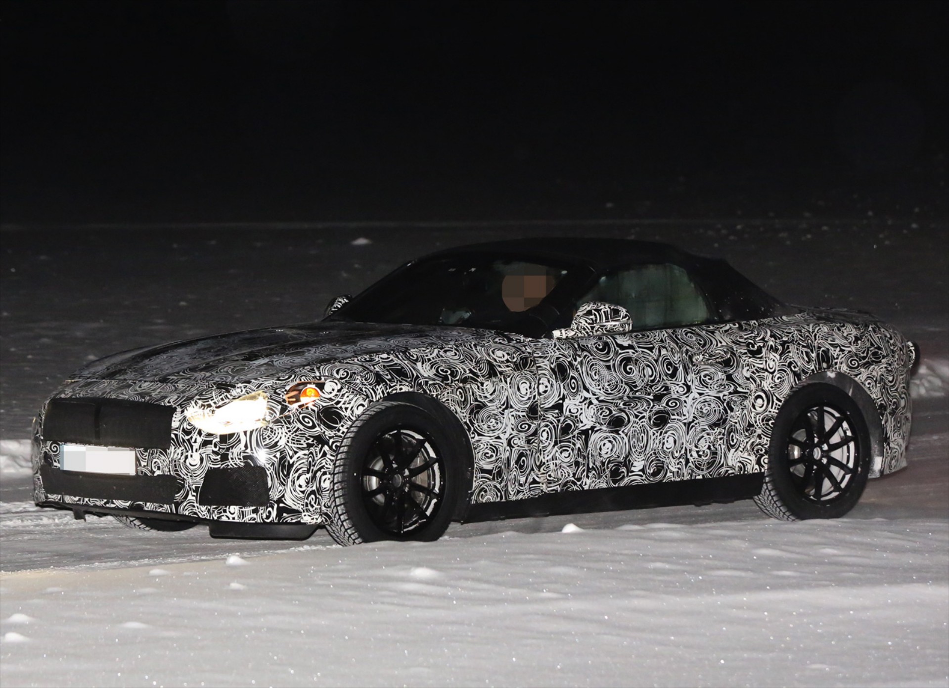 Ετοιμάζεται η νέα BMW Z5