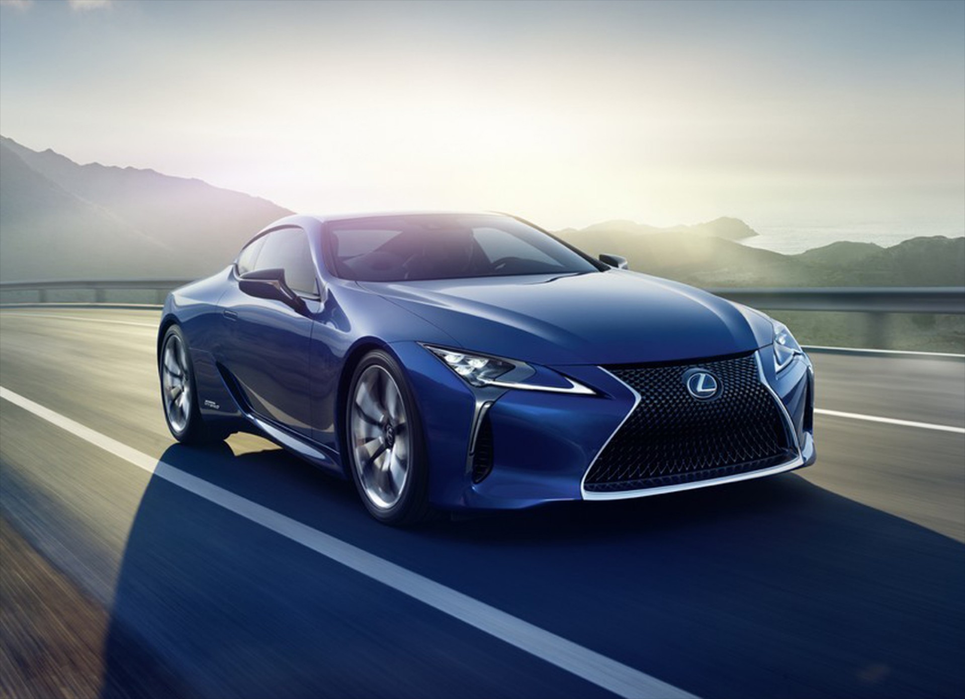 Το υβριδικό Lexus LC 500h στη Γενεύη