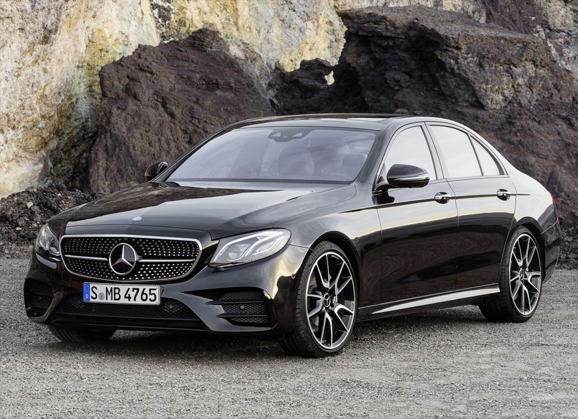 Mercedes-AMG E43 4MATIC με 401 PS