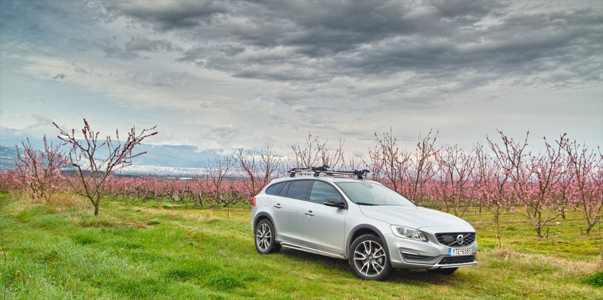 ΔΟΚΙΜΗ: Volvo V60 D4 Cross Country