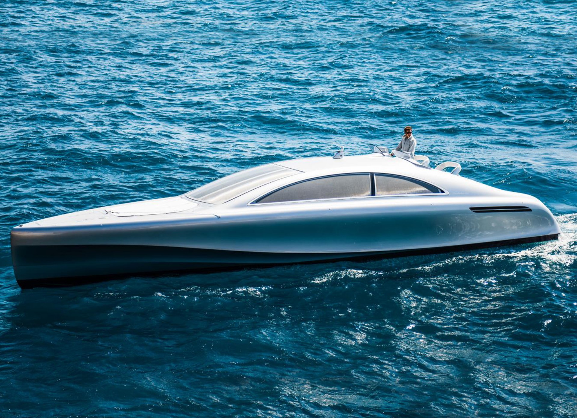 H Mercedes των 950+ ίππων για τη… θάλασσα