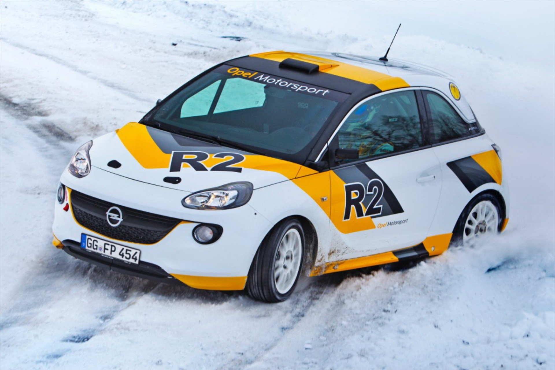 Opel Adam R2: Πρεμιέρα στη Γενεύη