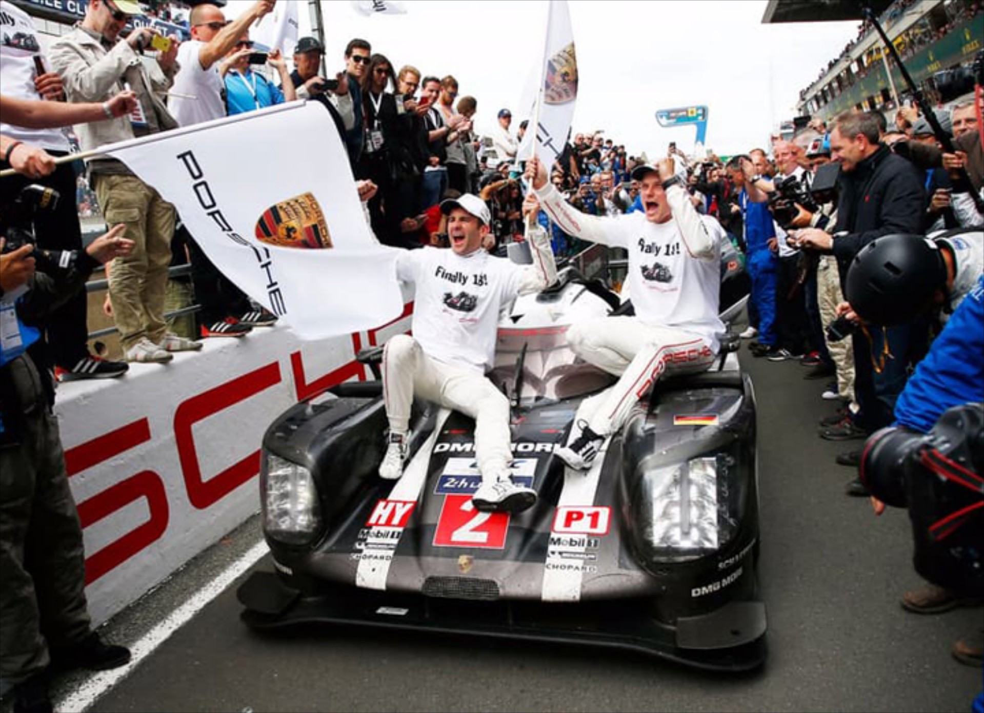 Le Mans 2016: Porsche τη νίκη, Toyota τις εντυπώσεις