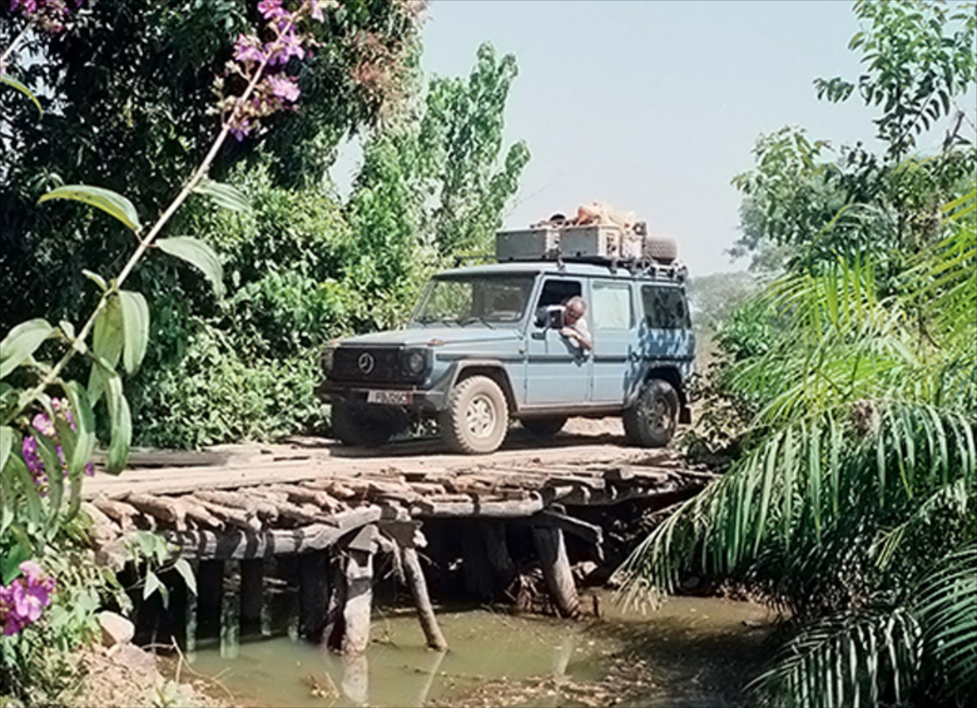 Ο γύρος του κόσμου με ένα Mercedes G-Wagen