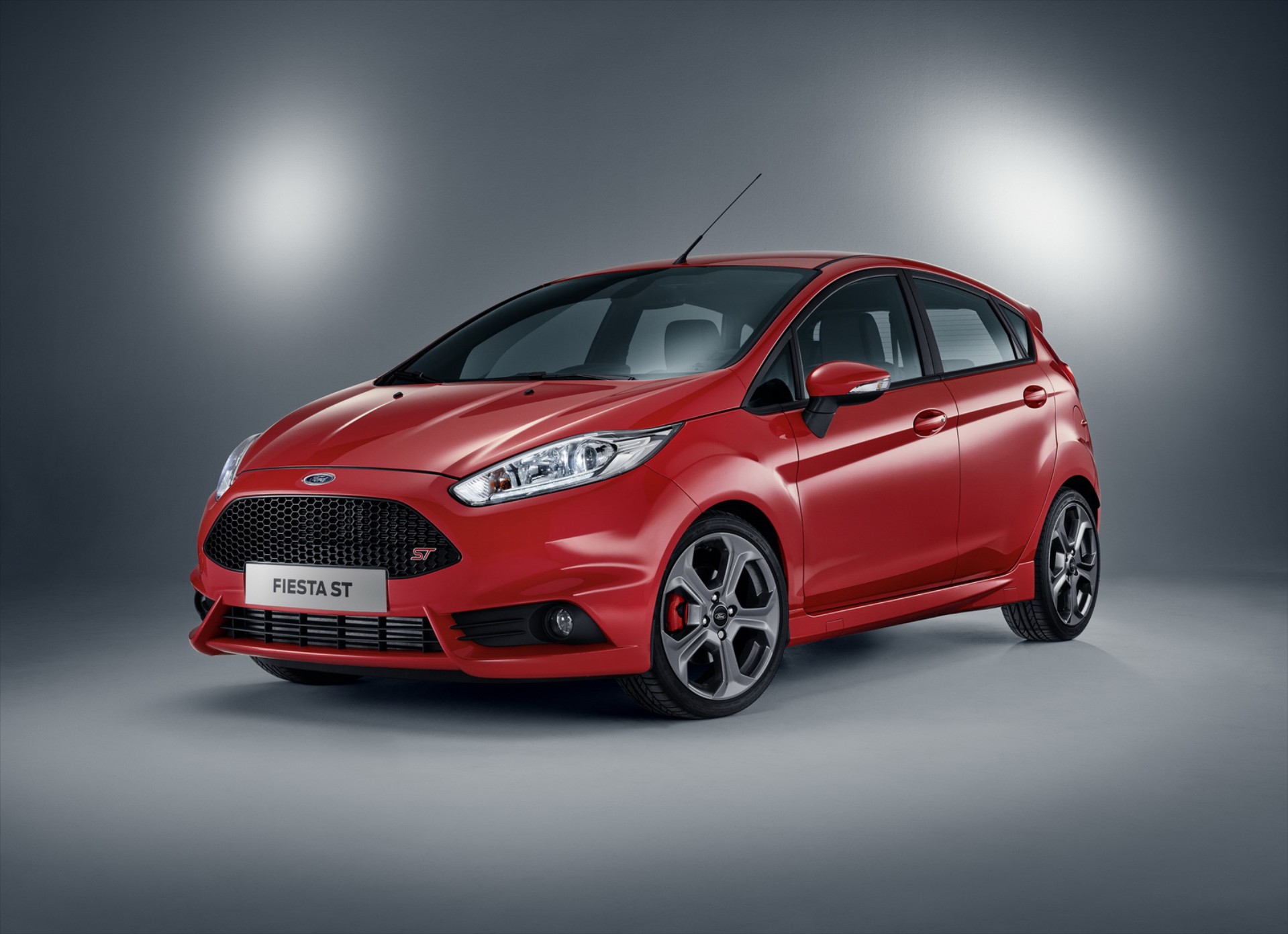 Ford Fiesta ST και με 5θυρο αμάξωμα