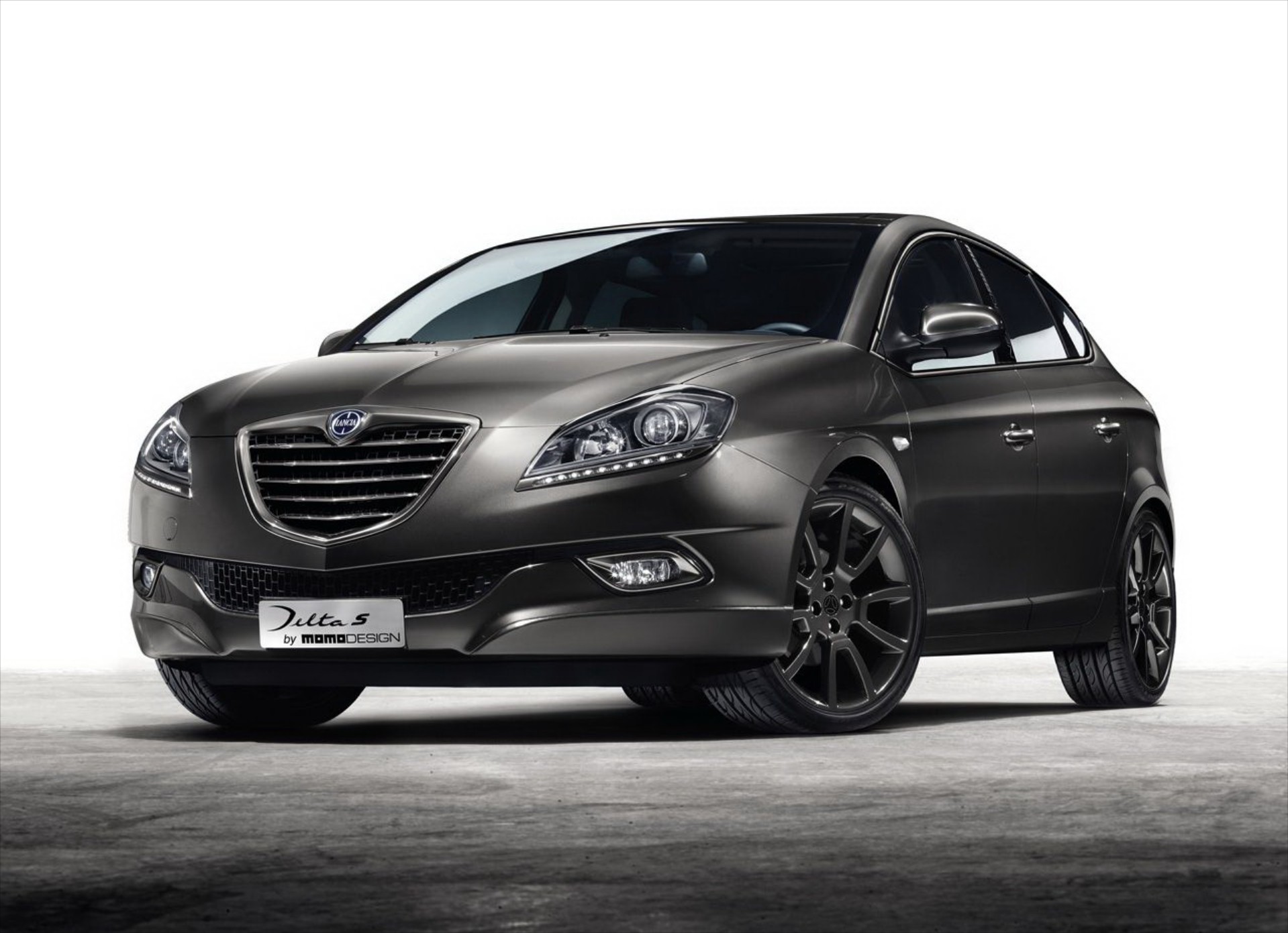 Lancia Delta S by Momodesign 