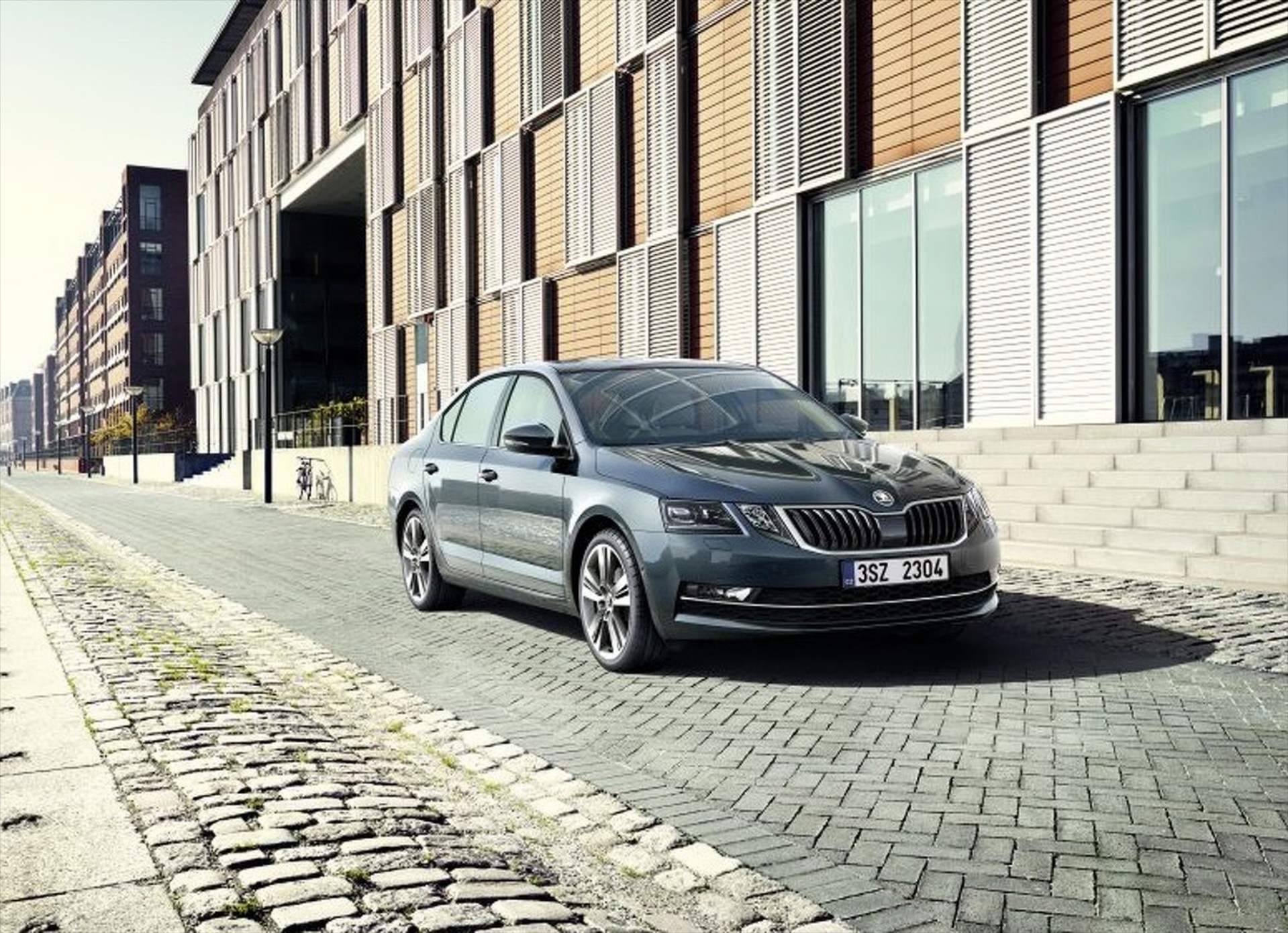 Η Skoda αποκαλύπτει το εσωτερικό της Octavia